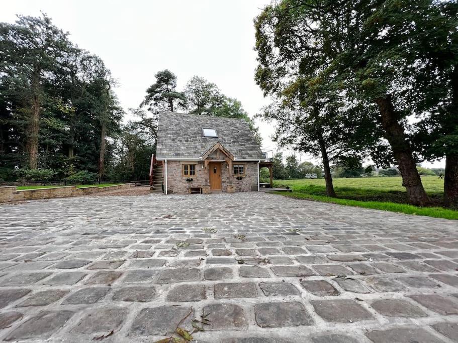 Cosy Alpine Cottage In The Heart Of Lancashire Catterall Eksteriør bilde